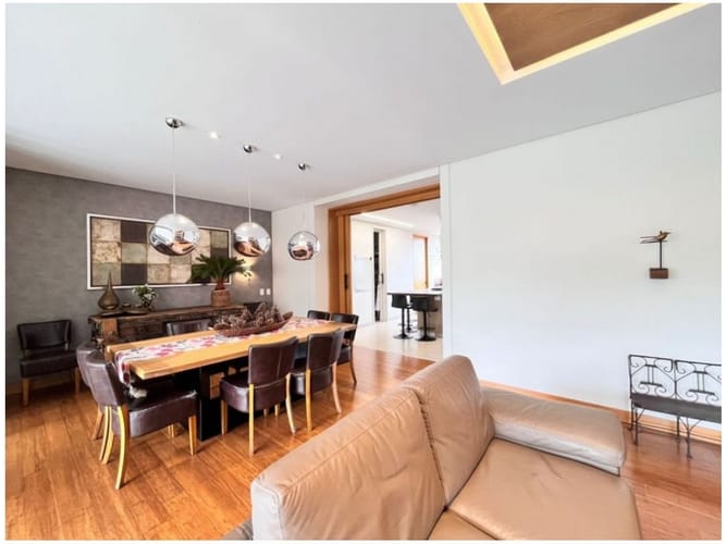 Apartamento en venta en El Poblado, Medellín · foto 7 de 24