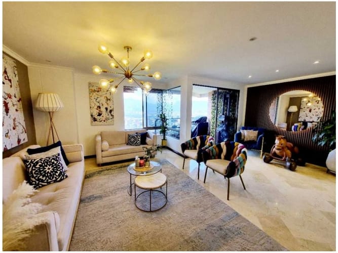 Apartamento de 3 alcobas en venta en San Lucas, Medellín, 140 m² · foto 2 de 15