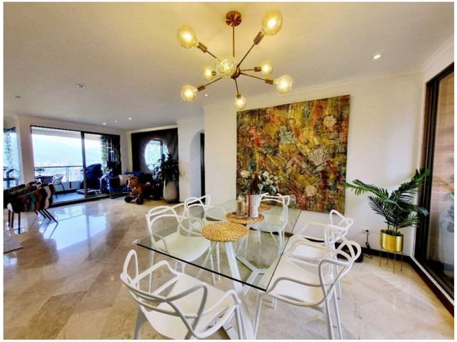 Apartamento de 3 alcobas en venta en San Lucas, Medellín, 140 m² · foto 4 de 15