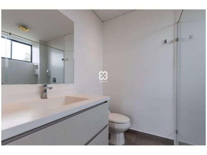 Casa de 3 alcobas en venta en San Diego, Medellín, 1605 m² · foto 8 de 16