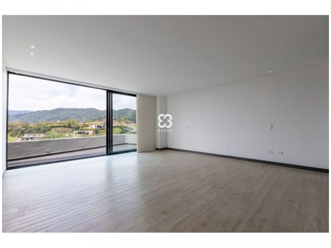 Casa de 3 alcobas en venta en San Diego, Medellín, 1605 m² · foto 10 de 16