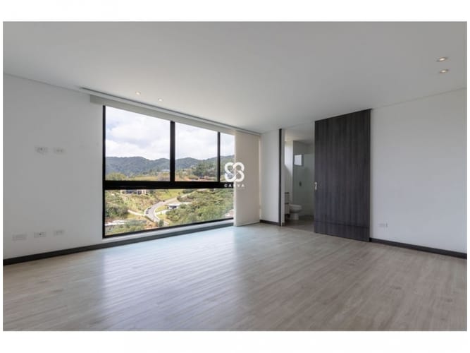 Casa de 3 alcobas en venta en San Diego, Medellín, 1605 m² · foto 11 de 16