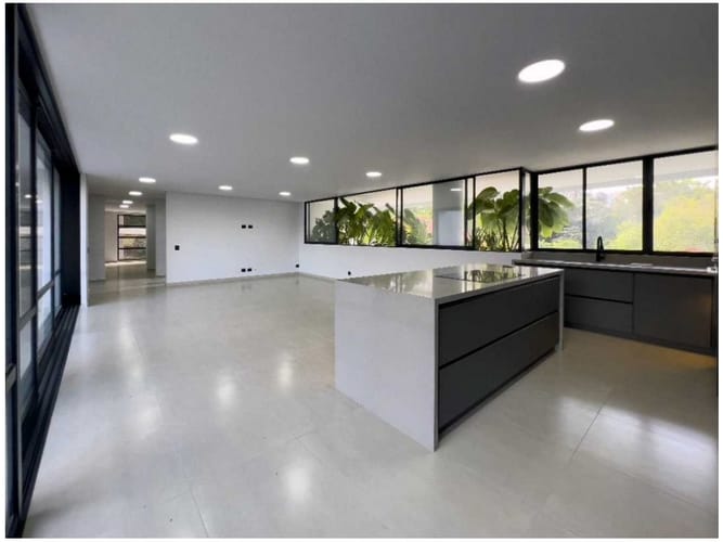 Apartamento en venta en El Poblado, Medellín · foto 15 de 18