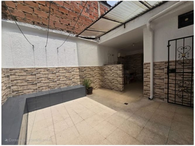 Casa de 5 alcobas en venta en Belén, Medellín, 166 m² · foto 17 de 18
