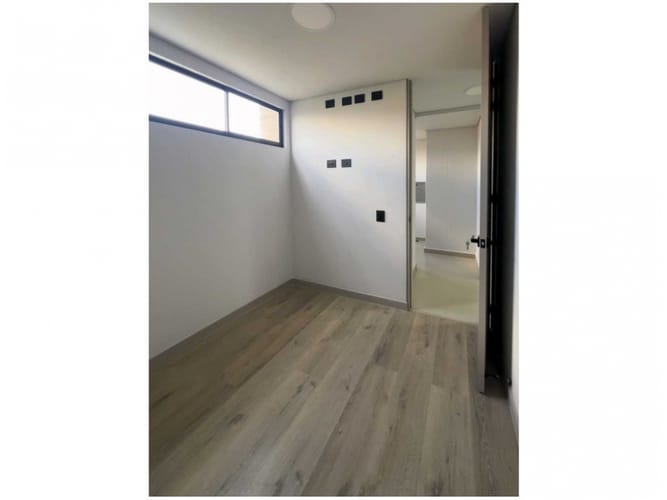 Apartamento en venta en El Poblado, Medellín · foto 16 de 18