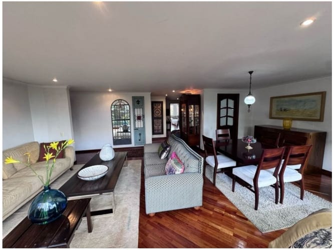 Apartamento de 3 alcobas en venta en El Poblado, Medellín, 174 m² · foto 3 de 24
