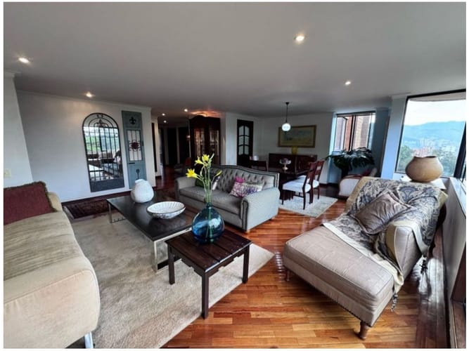 Apartamento de 3 alcobas en venta en El Poblado, Medellín, 174 m² · foto 4 de 24