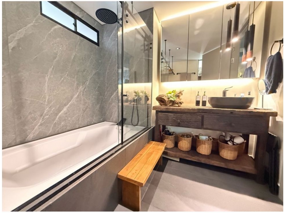 Apartamento en venta en El Poblado, Envigado · foto 14 de 16