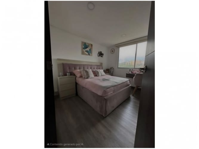 Apartamento en venta en El Poblado, Medellín · foto 12 de 24