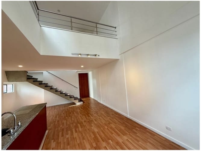 Apartamento en venta en El Poblado, Medellín · foto 2 de 11