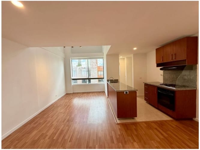 Apartamento en venta en El Poblado, Medellín · foto 3 de 11