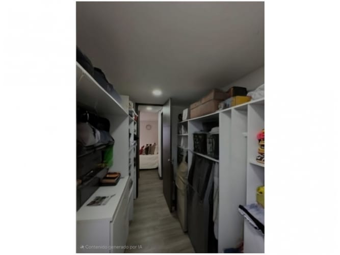 Apartamento en venta en El Poblado, Medellín · foto 19 de 24