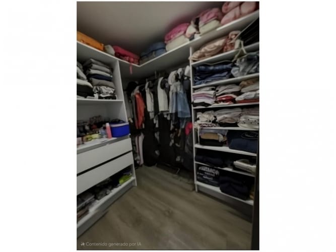 Apartamento en venta en El Poblado, Medellín · foto 20 de 24