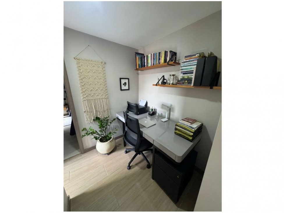 Apartamento en venta en Loma De Las Brujas, Envigado · foto 6 de 16