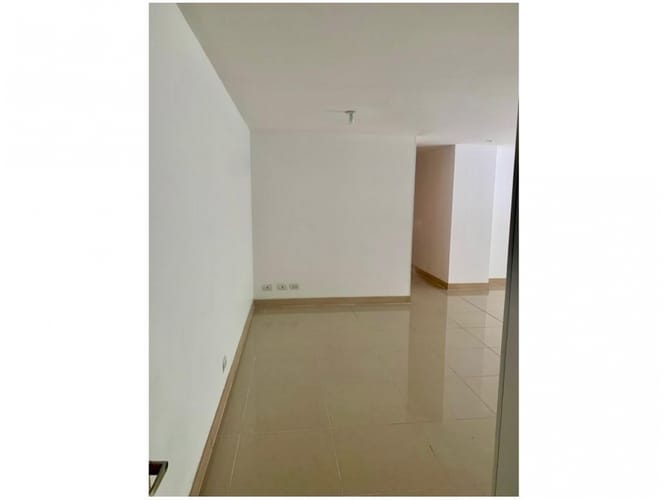 Apartamento de 3 alcobas en venta en El Poblado, Medellín, 113 m² · foto 9 de 15
