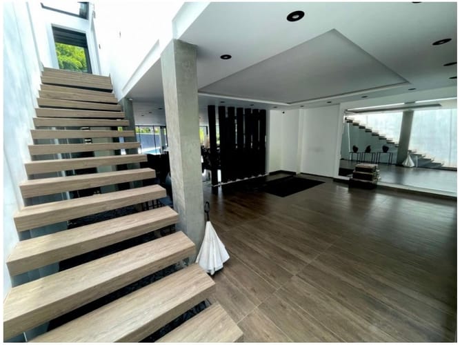 Casa de 3 alcobas en venta en La Doctora, Sabaneta, 1831 m² · foto 14 de 24