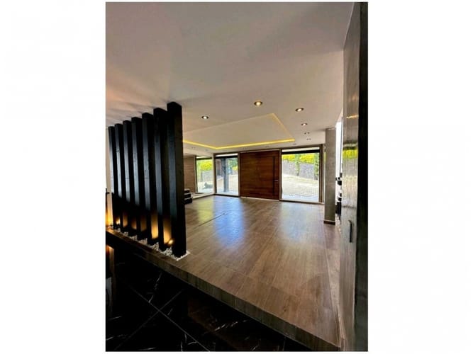 Casa de 3 alcobas en venta en La Doctora, Sabaneta, 1831 m² · foto 15 de 24
