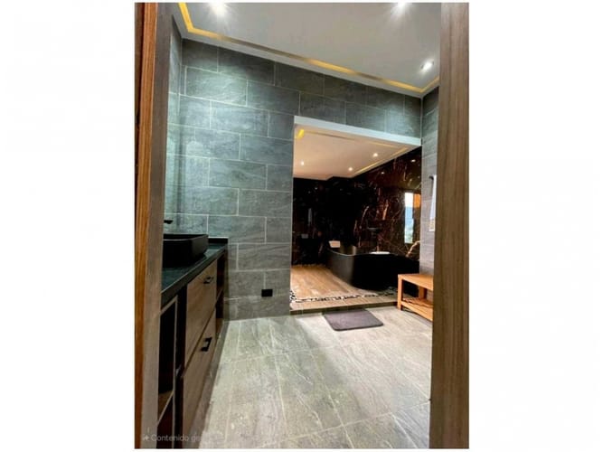 Casa de 3 alcobas en venta en La Doctora, Sabaneta, 1831 m² · foto 20 de 24
