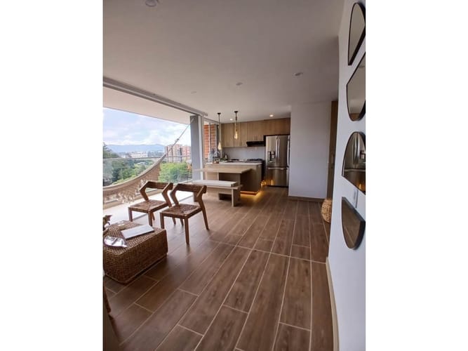 Apartamento de 3 alcobas en venta en El Porvenir, Rionegro, 90 m² · foto 2 de 6