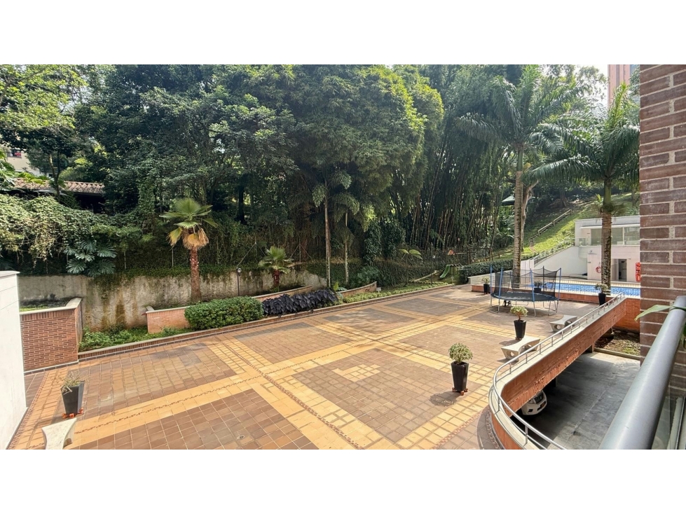 Apartamento en venta en Loma Del Esmeraldal, Envigado · foto 5 de 12