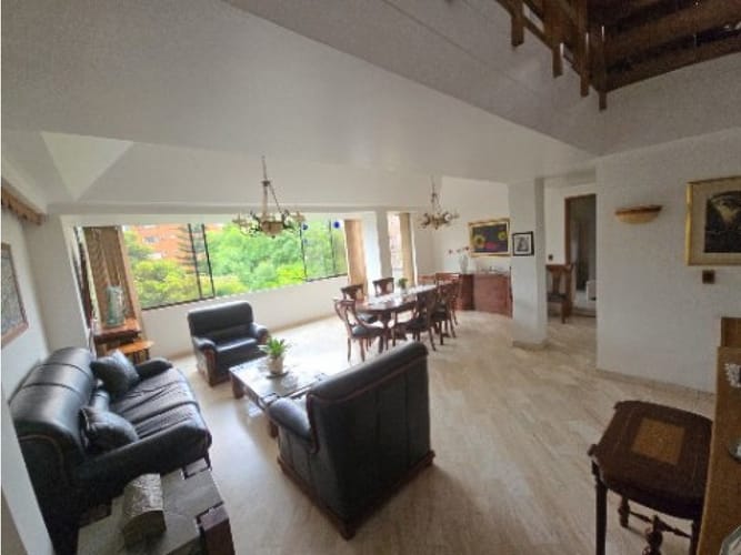 Apartamento de 4 alcobas en venta en La Pradera, Medellín, 175 m² · foto 5 de 6