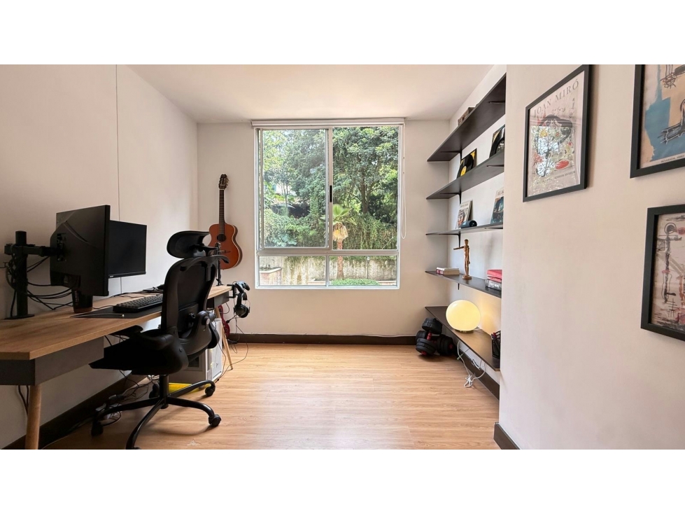 Apartamento en venta en Loma Del Esmeraldal, Envigado · foto 11 de 12