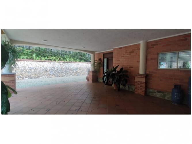 Casa de 4 alcobas en venta en San Joaquin, Sabaneta, 350 m² · foto 9 de 24