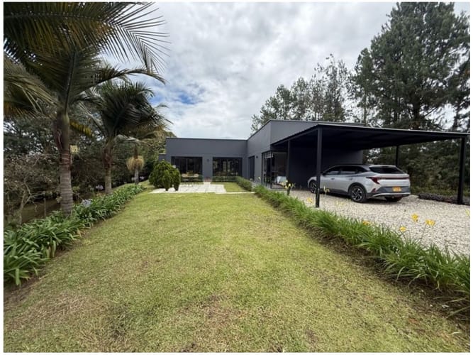 Casa de 3 alcobas en venta en Cascajo Abajo, Rionegro · foto 23 de 24