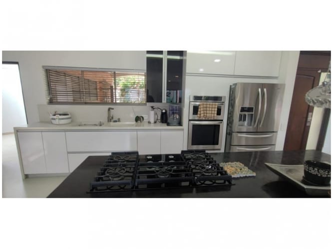Casa de 4 alcobas en venta en San Joaquin, Sabaneta, 350 m² · foto 24 de 24
