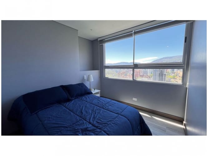 Apartamento de 3 alcobas en venta en El Poblado, Medellín, 107 m² · foto 11 de 17