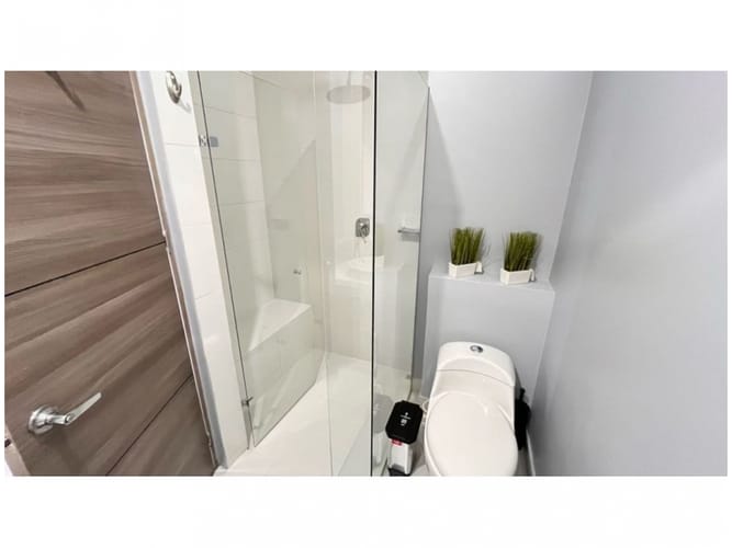 Apartamento de 3 alcobas en venta en El Poblado, Medellín, 107 m² · foto 15 de 17