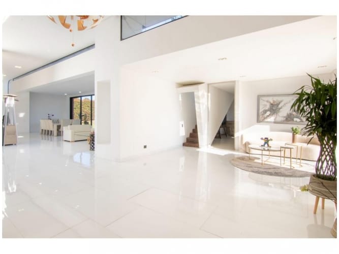 Casa de 4 alcobas en venta en El Poblado, Envigado, 1783 m² · foto 6 de 24