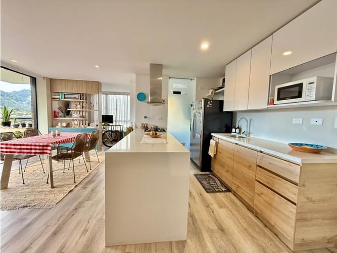 Apartamento de 2 alcobas en venta en El Retiro, 87 m² · foto 5 de 6