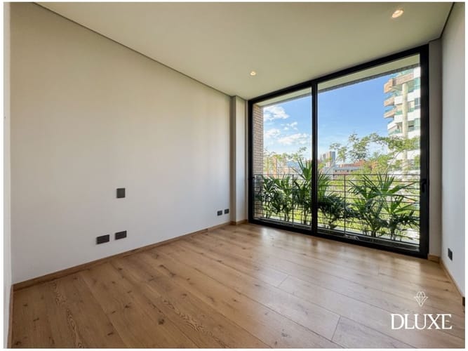 Apartamento de 2 alcobas en venta en Lalinde, Medellín, 276 m² · foto 9 de 19