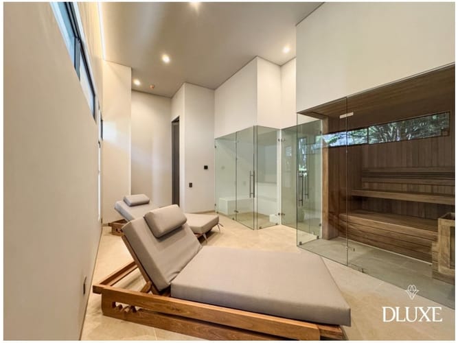 Apartamento de 2 alcobas en venta en Lalinde, Medellín, 276 m² · foto 16 de 19