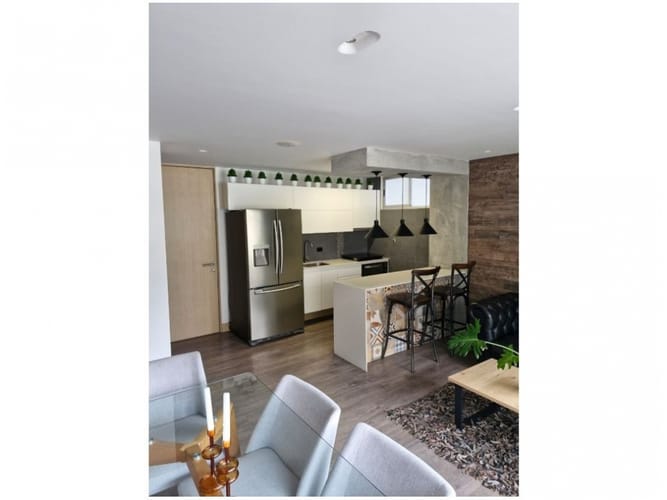 Apartamento de 3 alcobas en venta en El Poblado, Medellín, 68 m² · foto 7 de 21