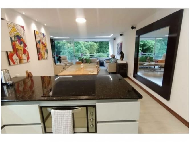 Apartamento de 3 alcobas en venta en Cumbres, Envigado, 87 m² · foto 6 de 14