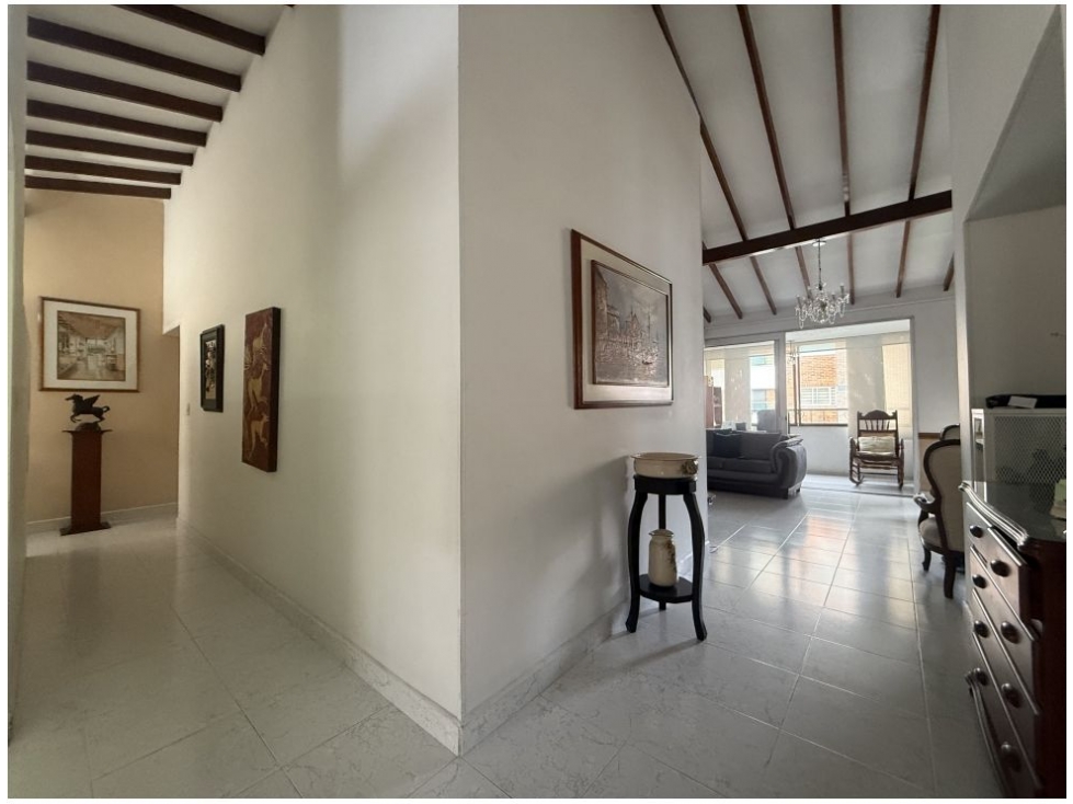 Apartamento en venta en Laureles, Medellín · foto 6 de 23
