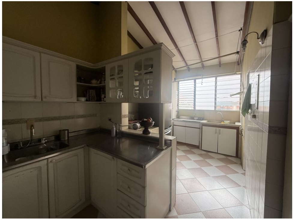 Apartamento en venta en Laureles, Medellín · foto 8 de 23