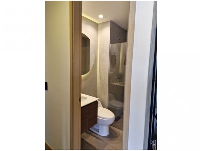 Apartamento de 3 alcobas en venta en El Poblado, Medellín, 68 m² · foto 20 de 21