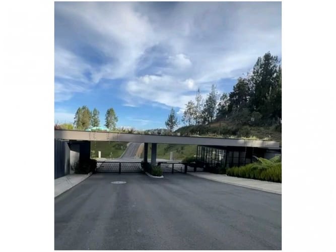 Lote en venta en Las Palmas, Envigado, 1664 m² · foto 3 de 24