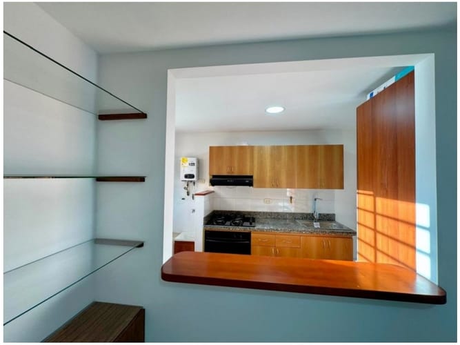 Apartamento en venta en La Abadia, Envigado · foto 3 de 18