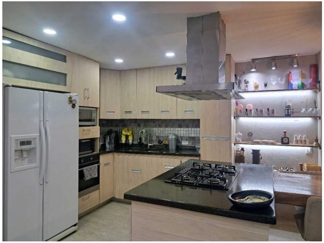 Casa de 4 alcobas en venta en Santa Ana, Rionegro, 136 m² · foto 2 de 24