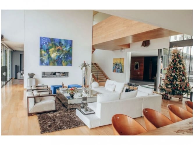 Casa de 4 alcobas en venta en El Poblado, Medellín · foto 4 de 17