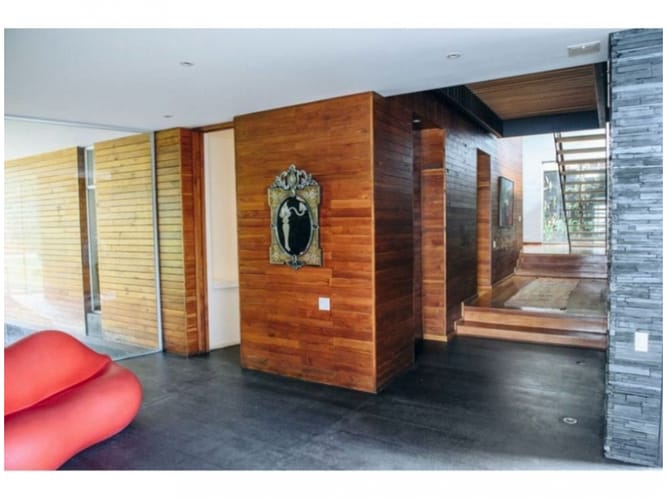 Casa de 4 alcobas en venta en El Poblado, Medellín · foto 12 de 17