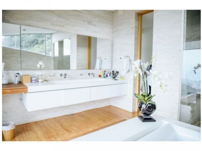 Casa de 4 alcobas en venta en El Poblado, Medellín · foto 17 de 17