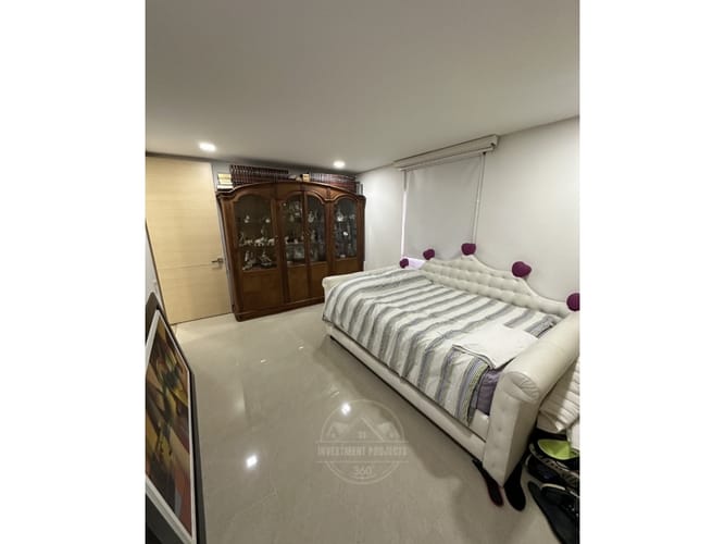 Apartamento de 2 alcobas en venta en El Poblado, Medellín, 112 m² · foto 6 de 6