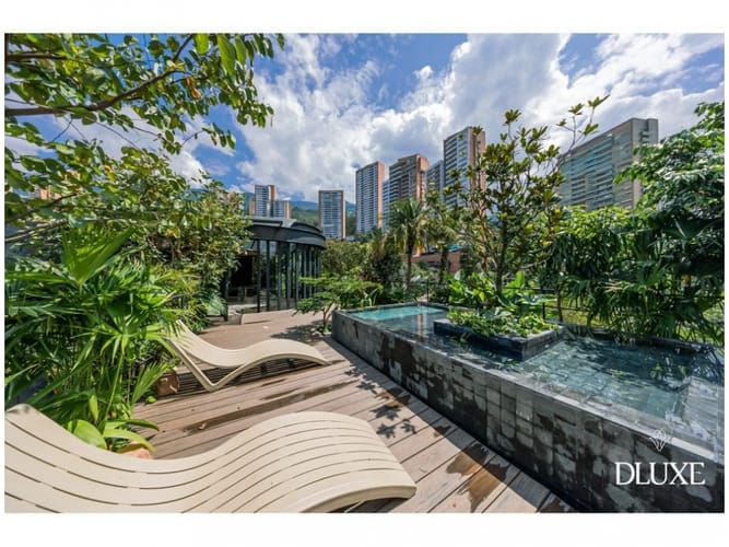 Apartamento de 2 alcobas en venta en Los Naranjos, Medellín, 400 m² · foto 16 de 18