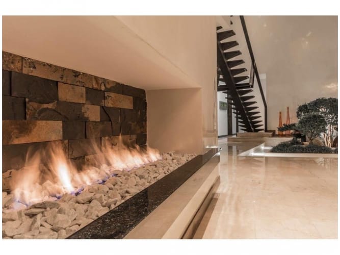 Casa de 4 alcobas en venta en El Poblado, Medellín, 738 m² · foto 4 de 14