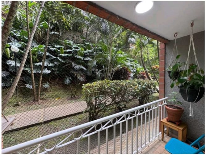 Apartamento de 3 alcobas en venta en El Poblado, Medellín, 98 m² · foto 2 de 16